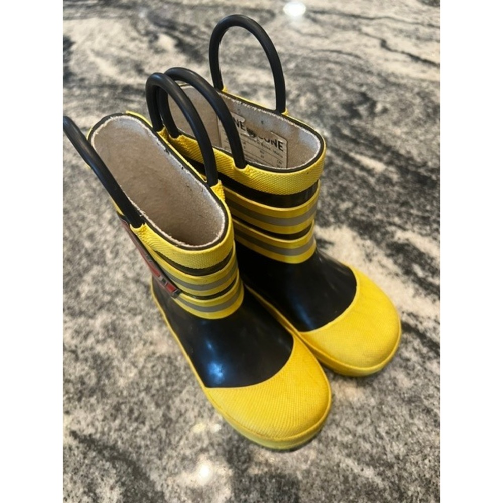 Lone Cone Fire Department Rain Boots Toddler 6 Yellow Black Firefighter Rubber